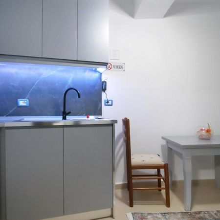 Vista Berat Inn Apartment Esterno foto