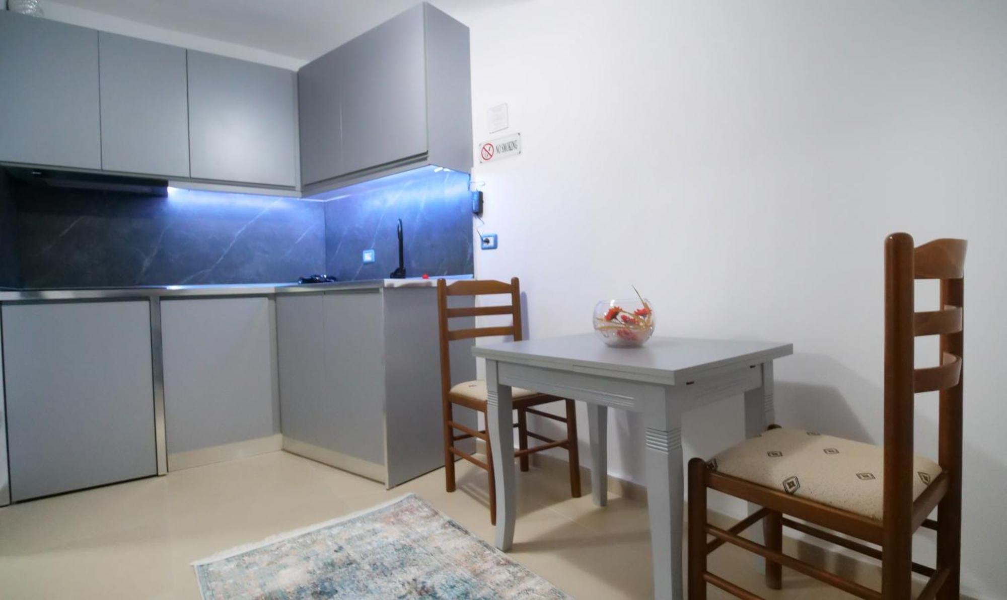 Vista Berat Inn Apartment Esterno foto